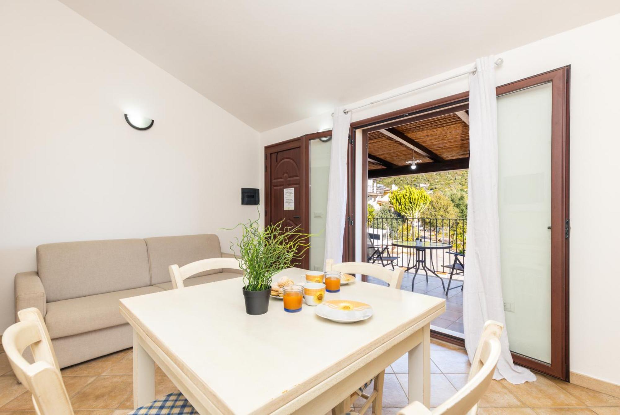 Bynos Pool - Primo Piano Apartment Santa Maria Navarrese Ngoại thất bức ảnh